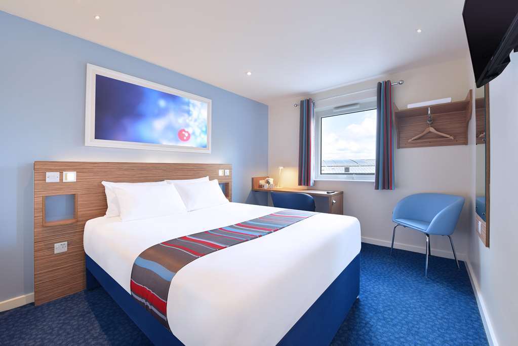Travelodge Birmingham Yardley Habitación foto